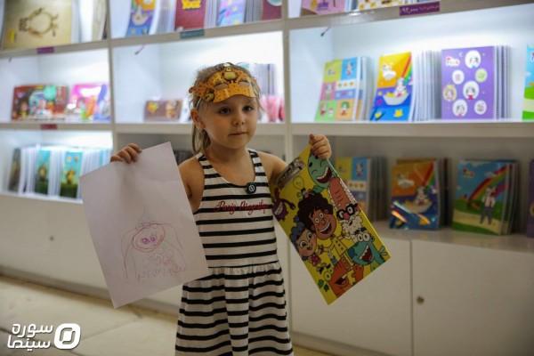 Yooz-Namayeshgah (9)