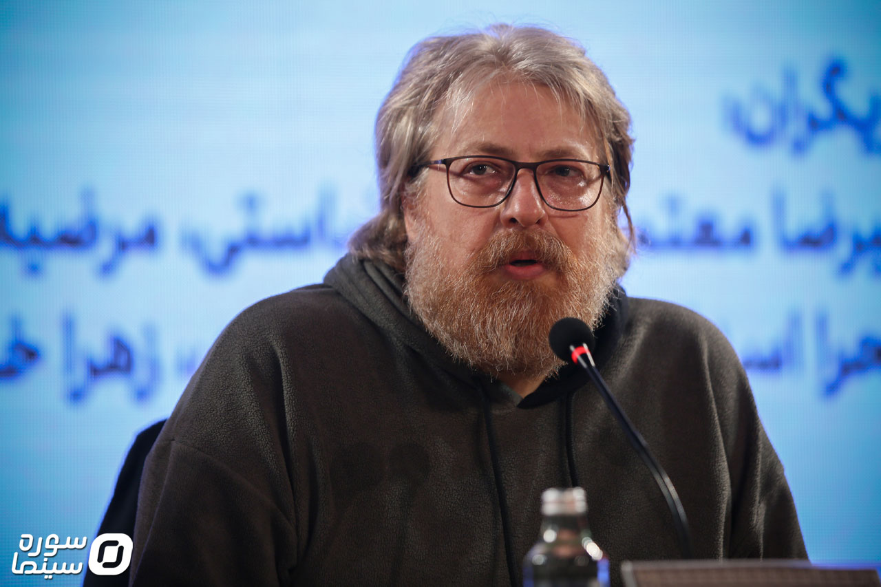 Neshast-Pari-Khanom1